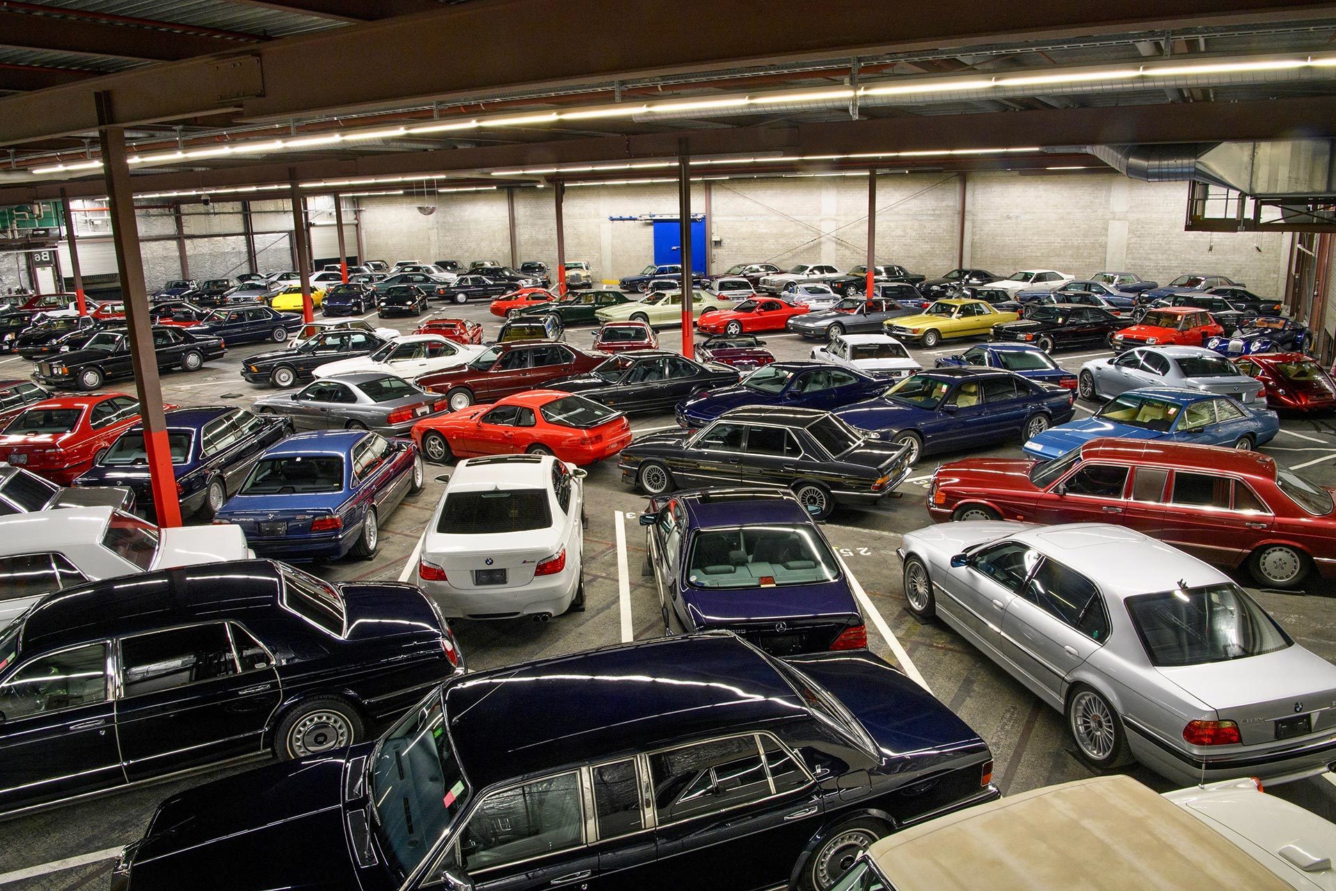 Kolekcja licząca 140 youngtimerów zostanie wystawiona na sprzedaż na aukcjach RM Sotheby’s w przyszłym roku