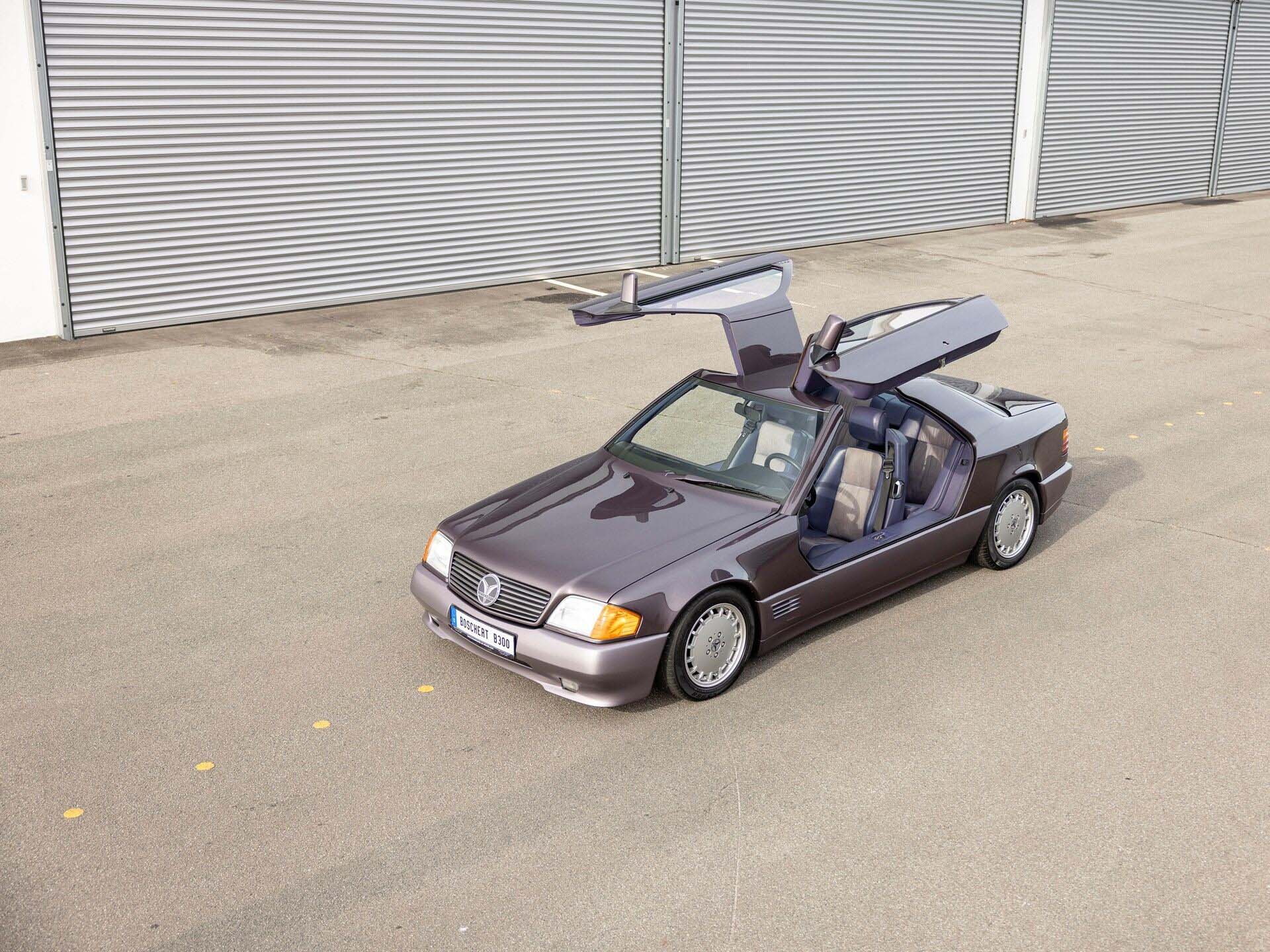 Boschert B300 „Gullwing” na sprzedaż. Taka okazja nie zdarza się często.