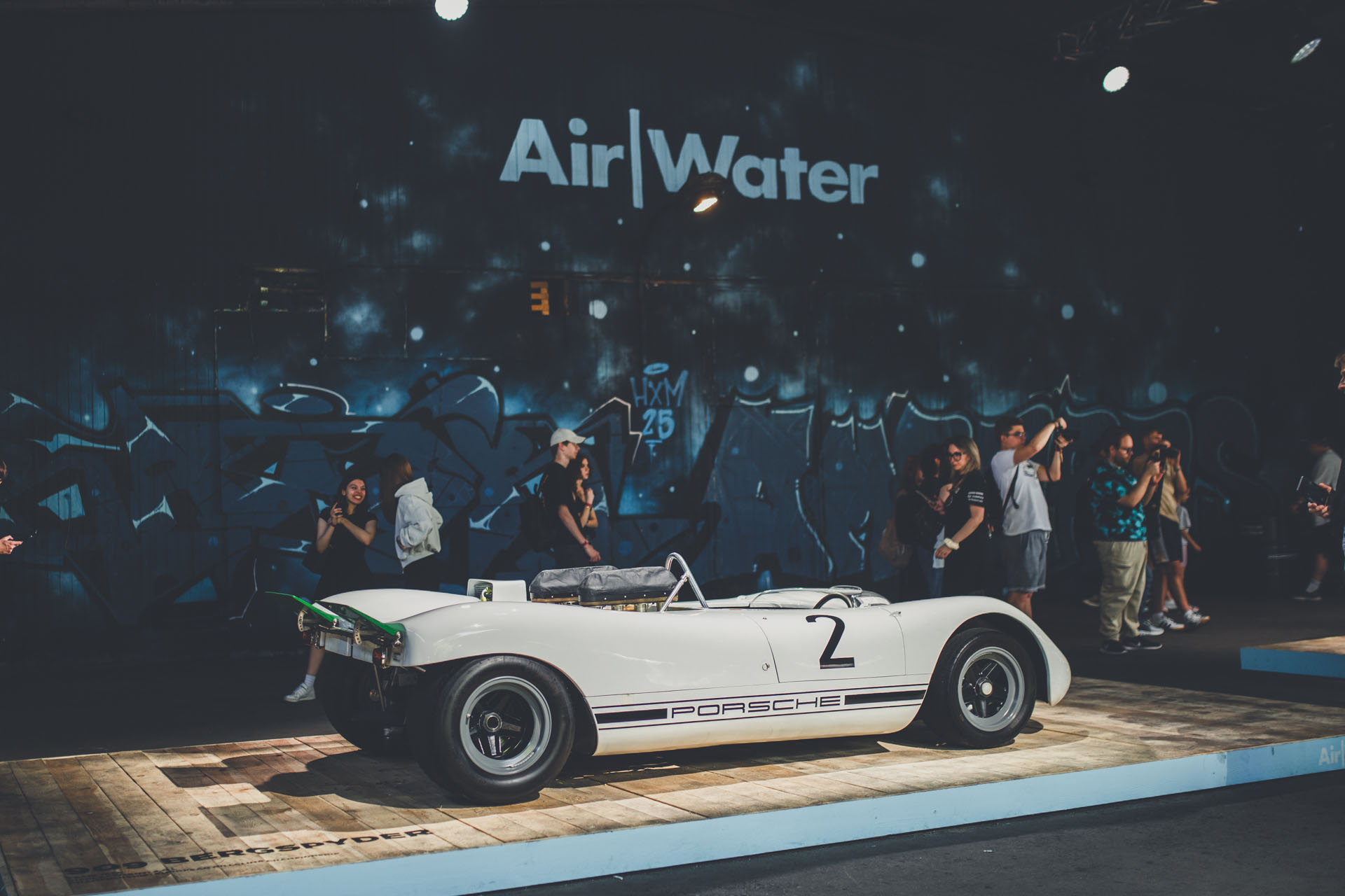 Lepiej późno niż wcale: Porsche Air | Water Warsaw 2025