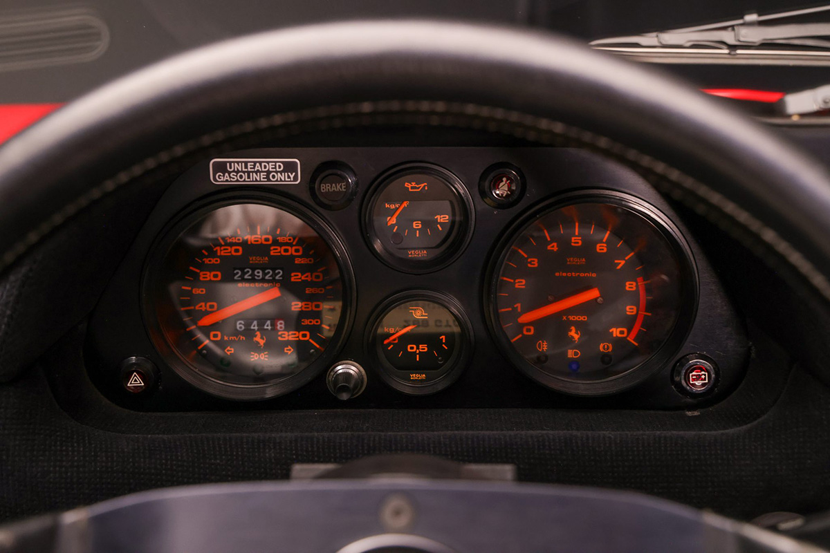 288GTO Klasykami 03